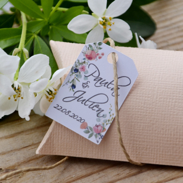 étiquette blanche, mariage, Provence, bouquet de fleurs